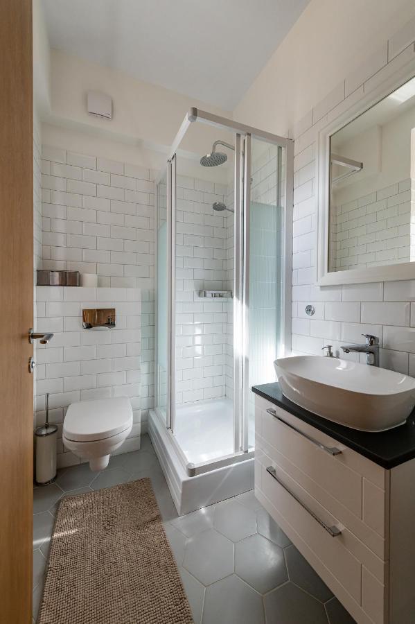 Downtown 4Bd Master Apartment By Hostlovers Kaunas Exterior foto