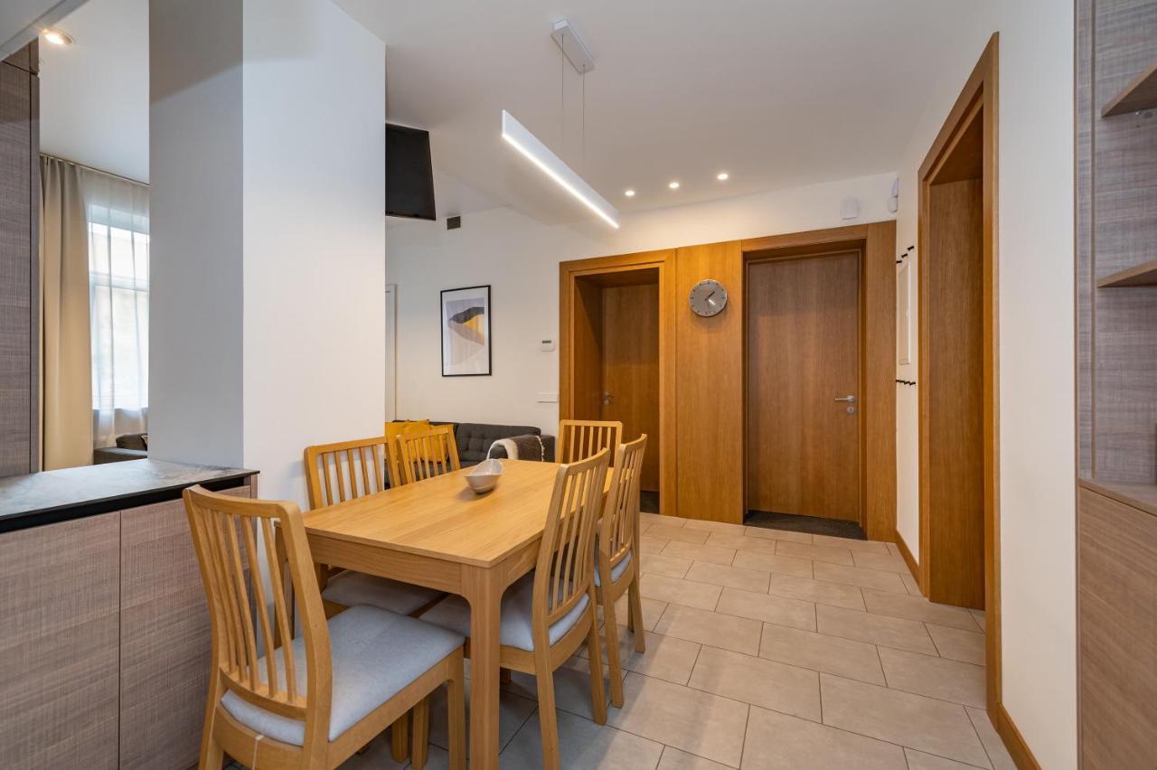 Downtown 4Bd Master Apartment By Hostlovers Kaunas Exterior foto