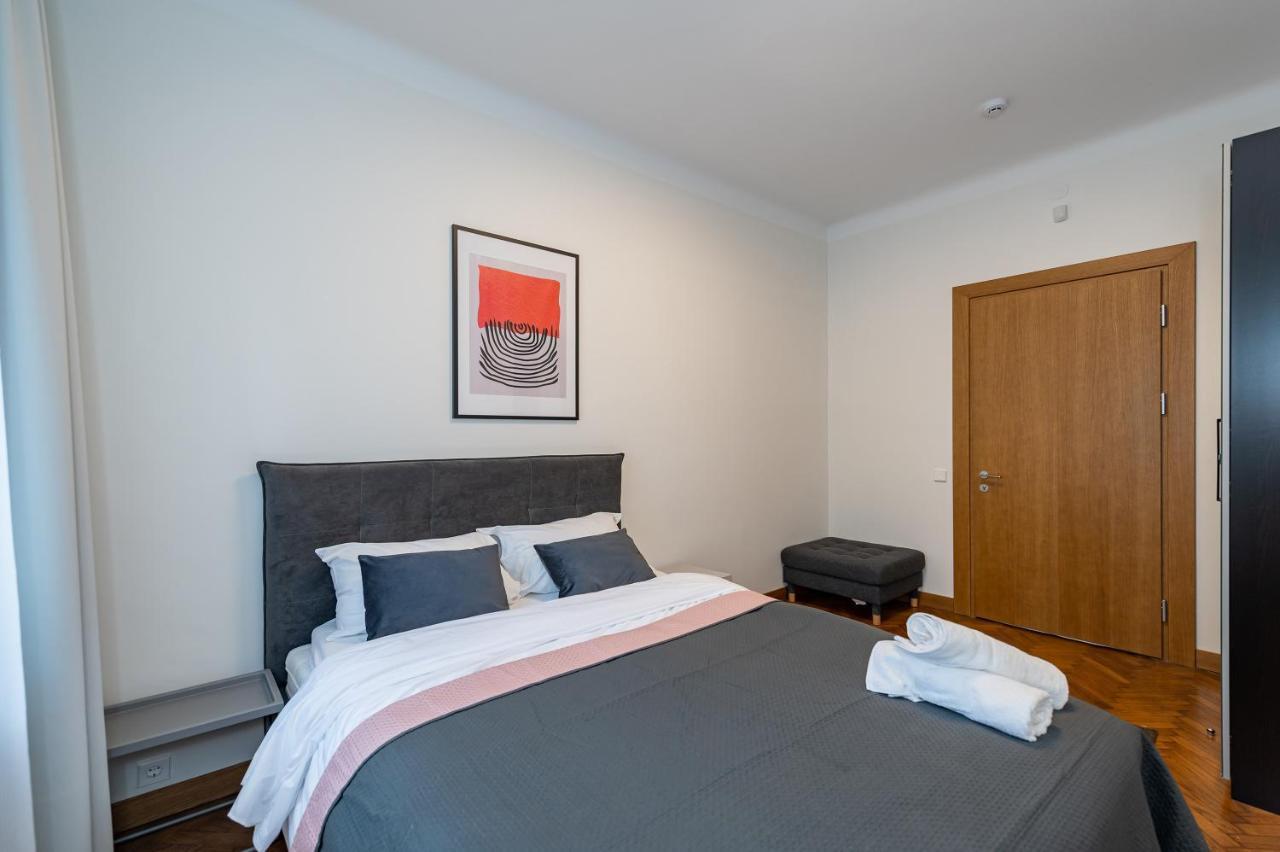 Downtown 4Bd Master Apartment By Hostlovers Kaunas Exterior foto